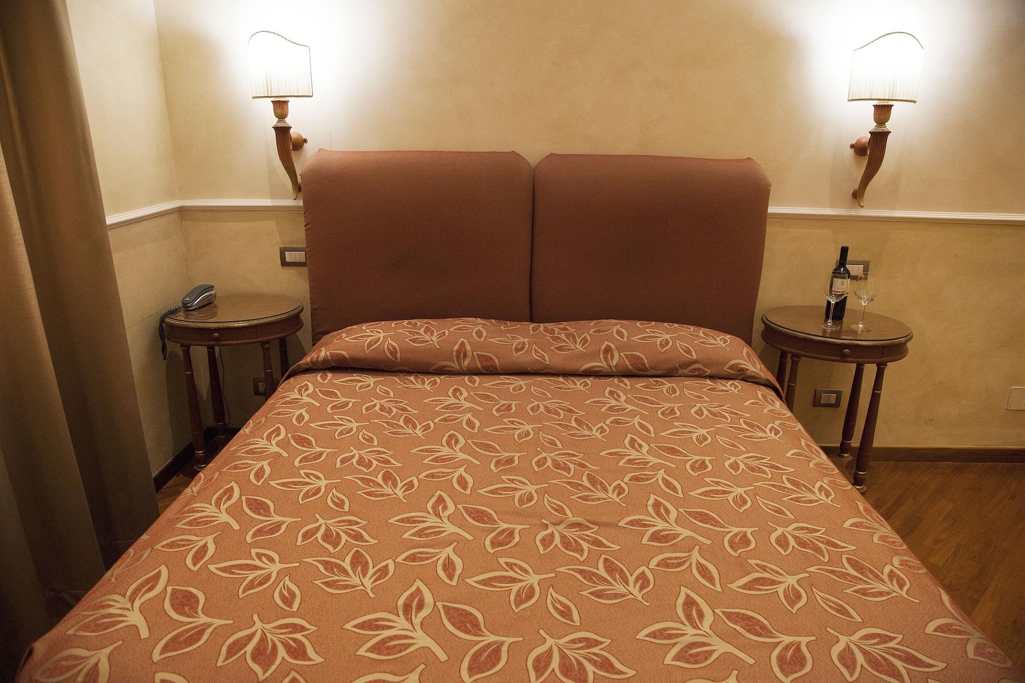 Hotel Aurora Флоренция Экстерьер фото