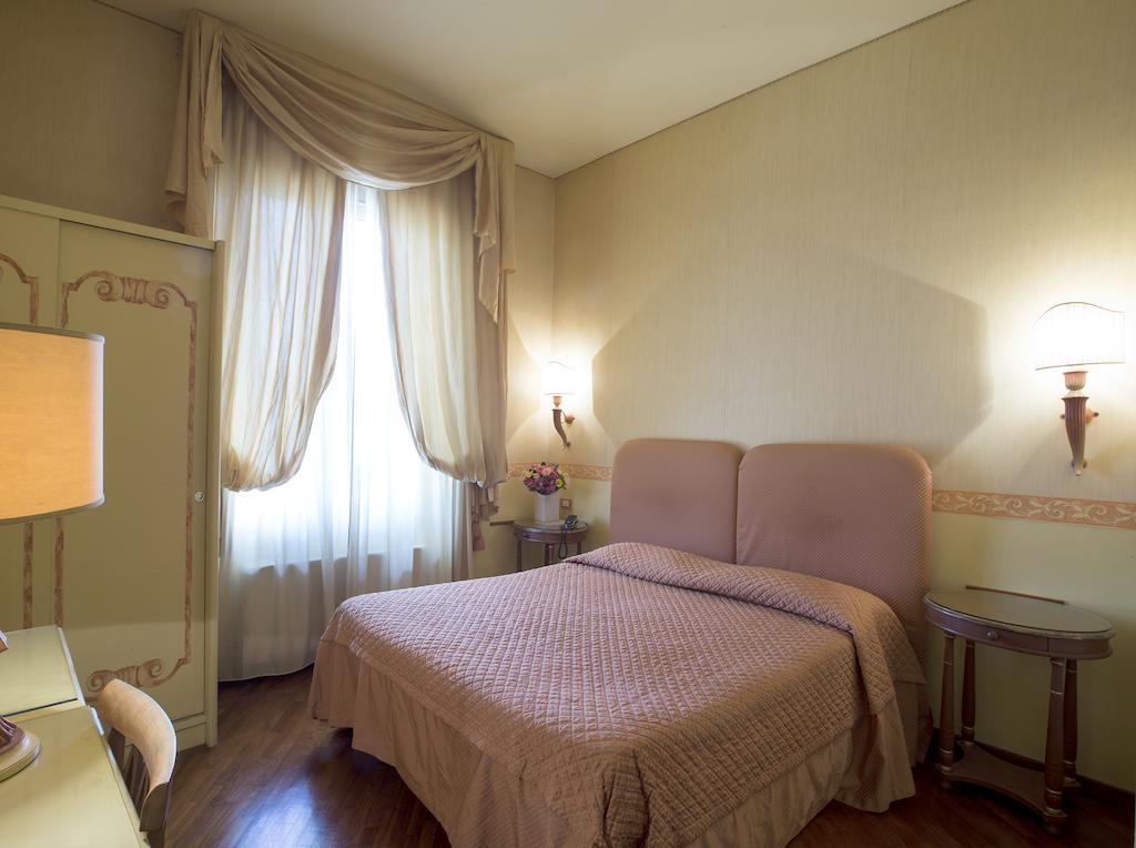 Hotel Aurora Флоренция Экстерьер фото